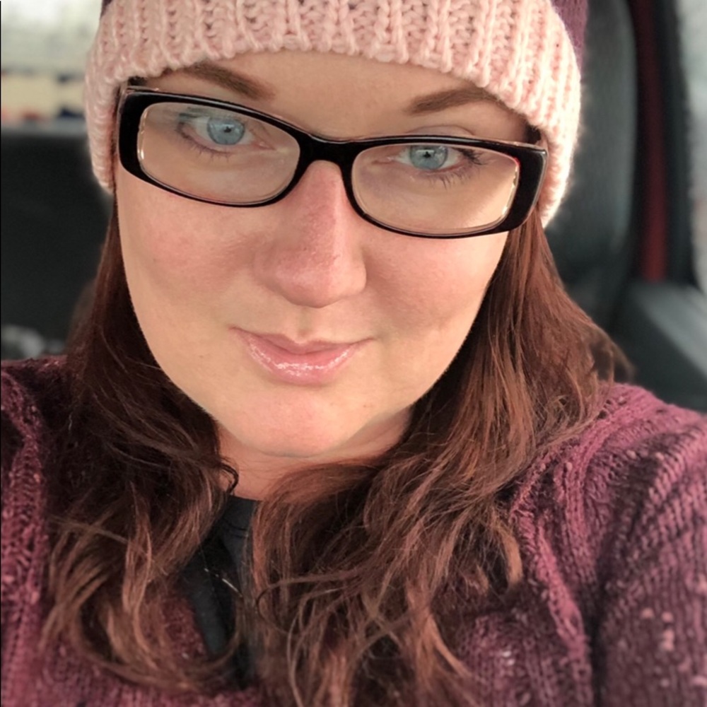 Meet your Posher, Christina